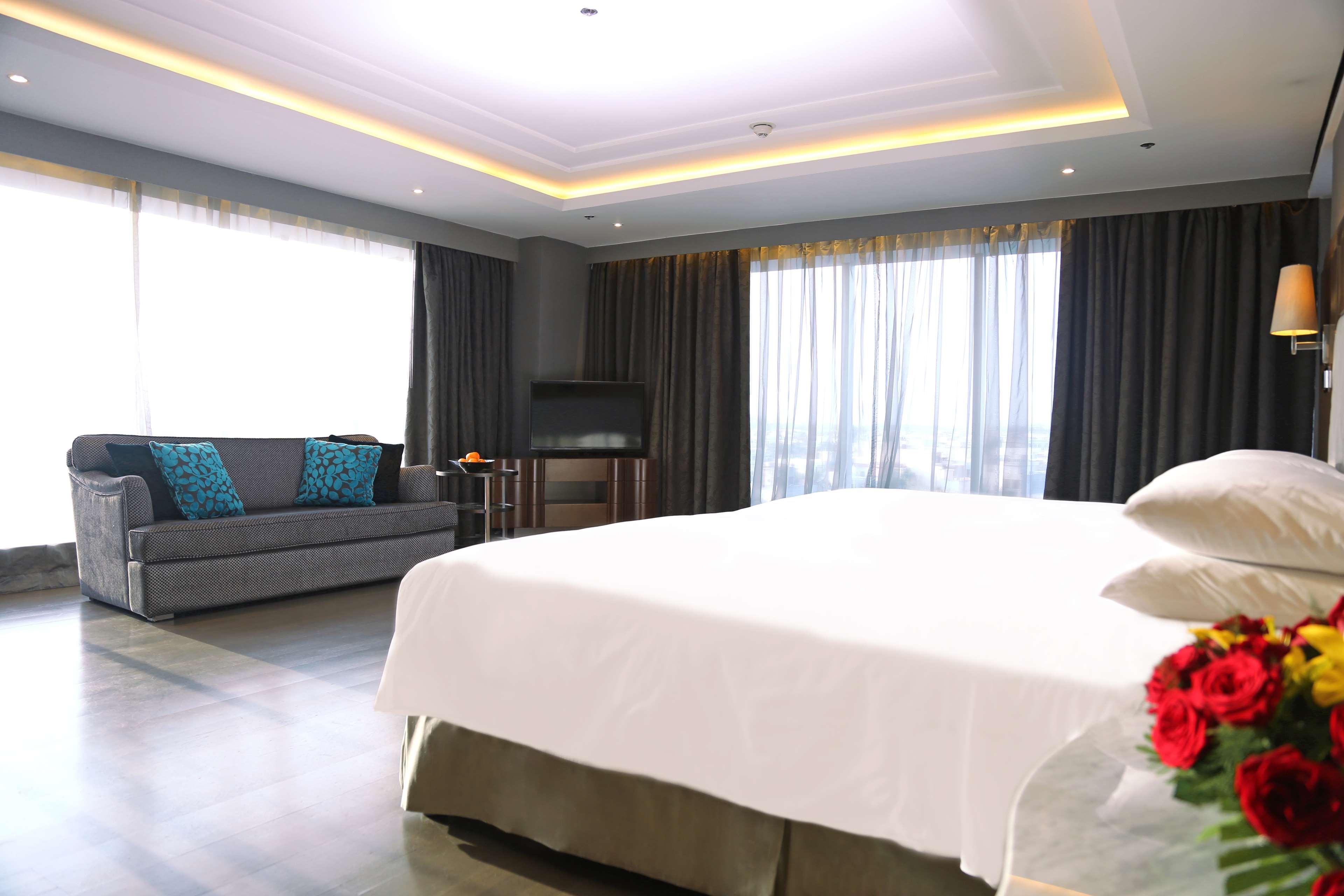 Hyatt Regency Ludhiana Hotell Exteriör bild